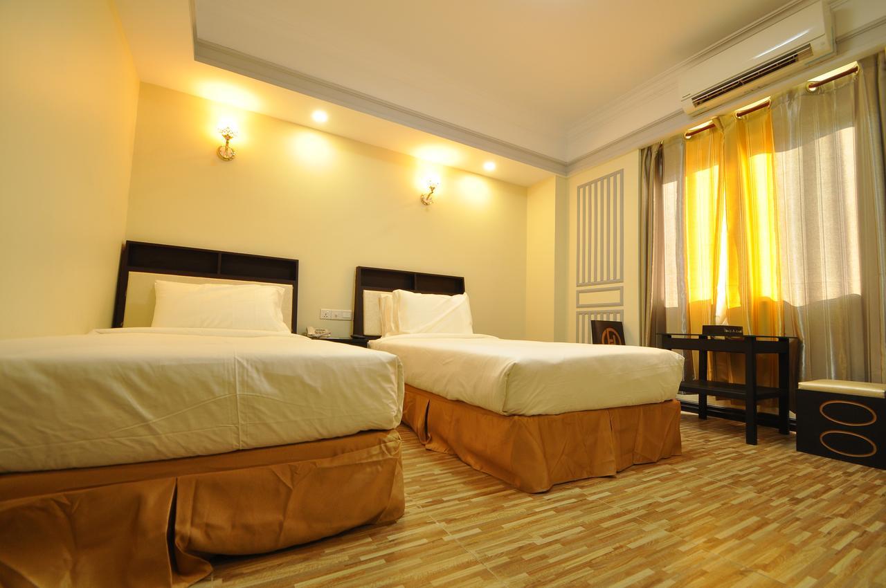 Hotel Heaven Yangon Exterior photo